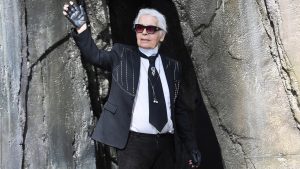 Karl Lagerfeld est mort : écoutez son single "RondoParisiano"